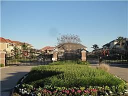 2nd image of 2509 Bayfront Dr
