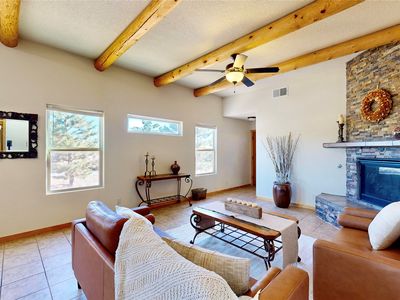 29 Camino Sabanero, Santa Fe, NM, 87508