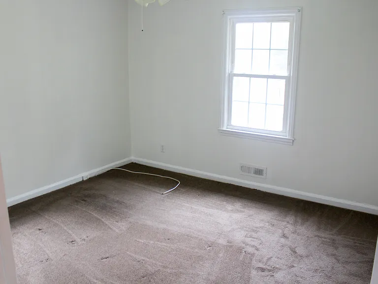 1540 Rosewood Cir — Photo 6