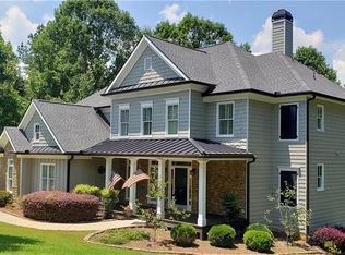 118 Carney Dr, Ball Ground, GA 30107