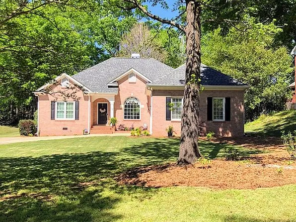 1030 Fairmont Ln, Auburn, AL 36830