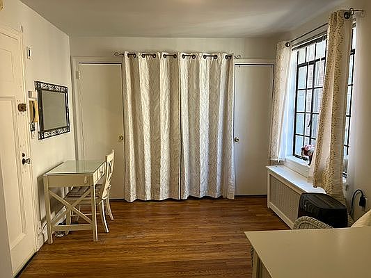 5th image of 314 41st St #1501A