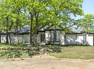 3 Glendale Ct, Trophy Club, TX 76262