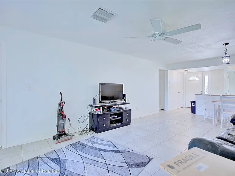 4706 Mercado Dr #1 — Photo 34