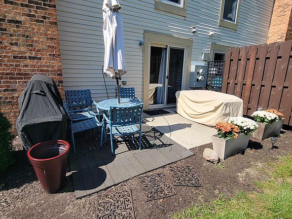 5th image of 5136 Pinebrook Dr