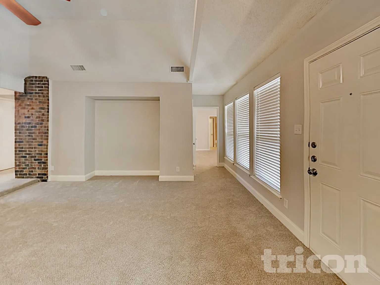 5711 Calumet Drive Arlington TX — Photo 4