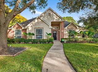 9102 S Pass Ln, Houston, TX 77064