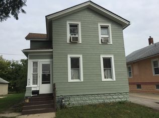 938 Fenton St, Aurora, IL 60505