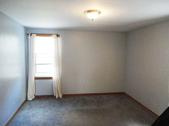 4th image of 20 Julian Ave