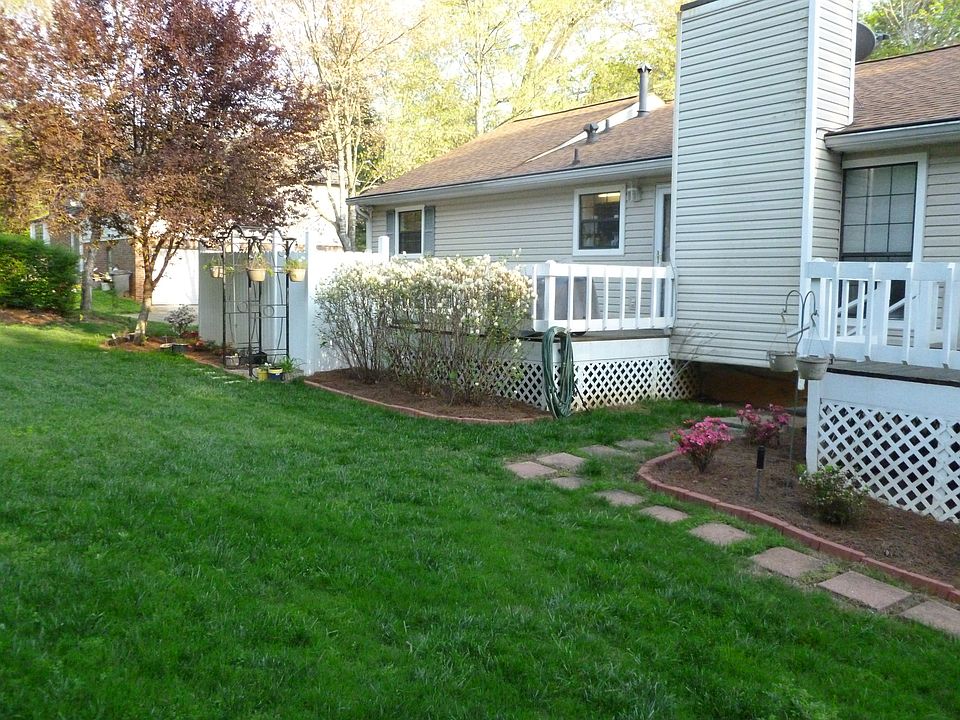 1st image of 3350 Forest Creek Dr SW