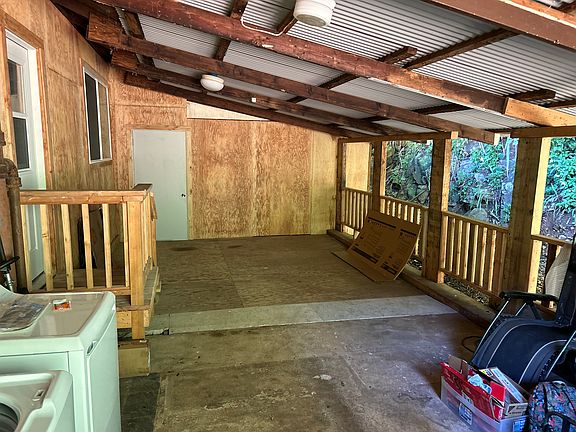 4th image of 2-3311 Kaumualii Hwy