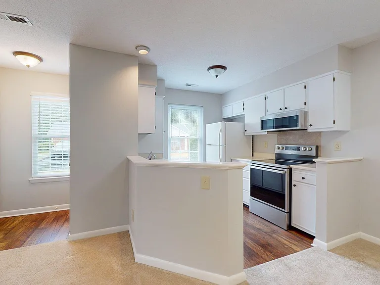 1203 Wilshire Cir — Photo 10