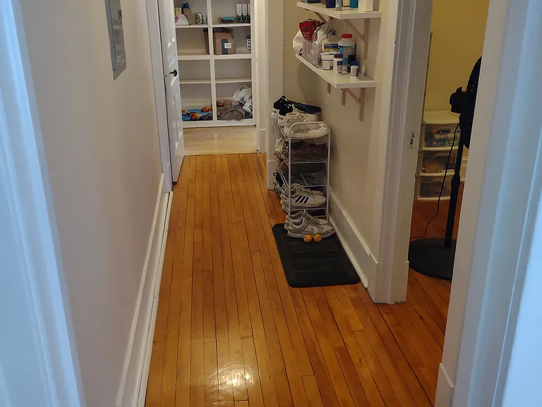 419 N State St #7 — Photo 12