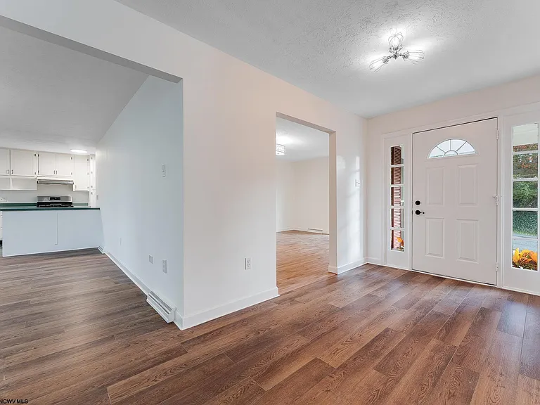 801 Cottonwood St — Photo 7