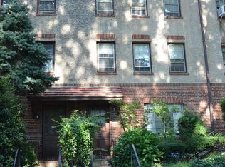 170 Burns St, Forest Hills, NY 11375