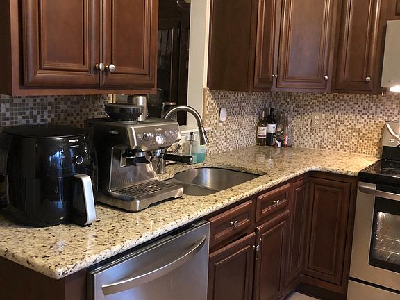 3rd image of 5660 White Dove Ln