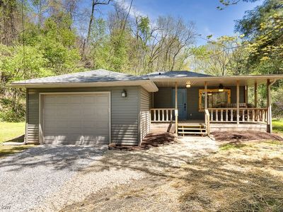 9869 Gifford Rd, Amherst, OH, 44001