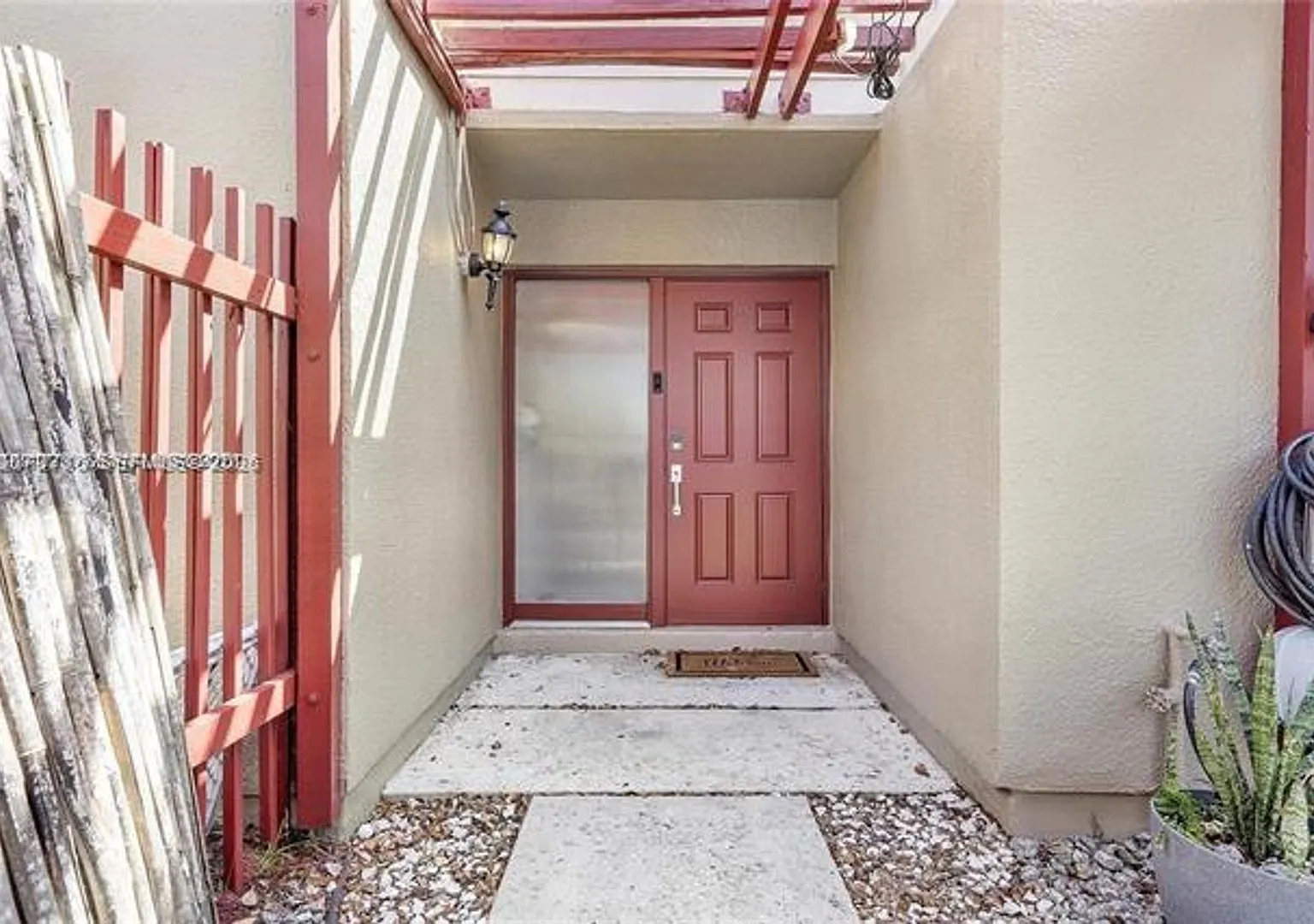 1281 W Fairway Rd th 1281, Pembroke Pines, FL 33026 — Photo 3