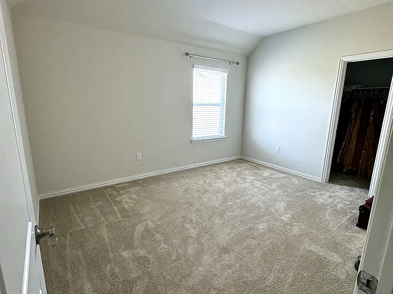 2509 Temple Dr — Photo 25