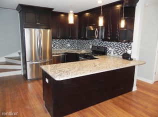 1721 W Roscoe St, Chicago, IL 60657