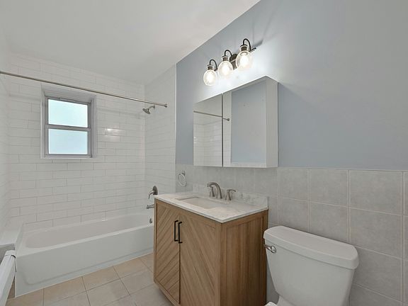 5th image of 1E2350 Linwood Ave #1E