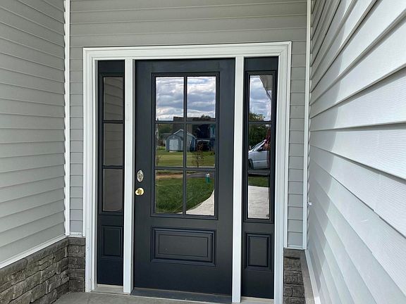 4th image of 571 Pine Valley Dr