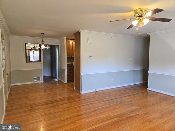 5th image of 6820 Mayo Ct