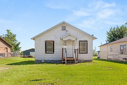 807 W Sabine St Photo 1