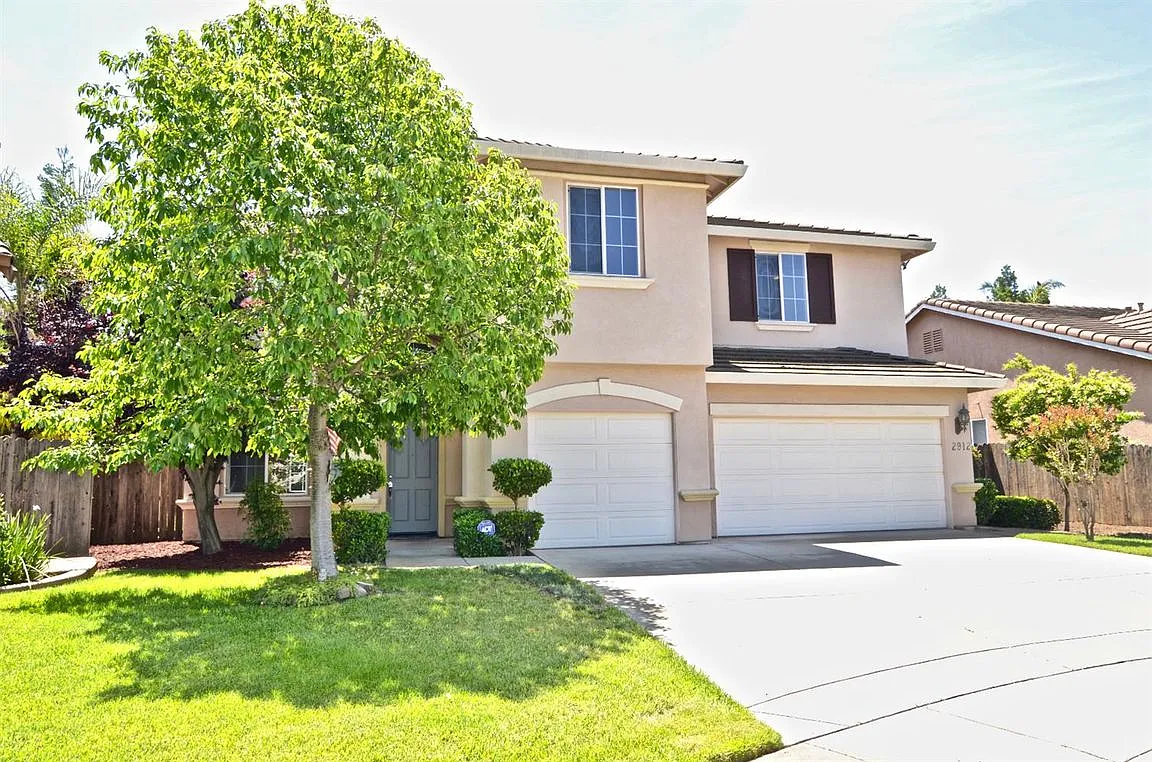 2912 Winged Foot Ct photo 1