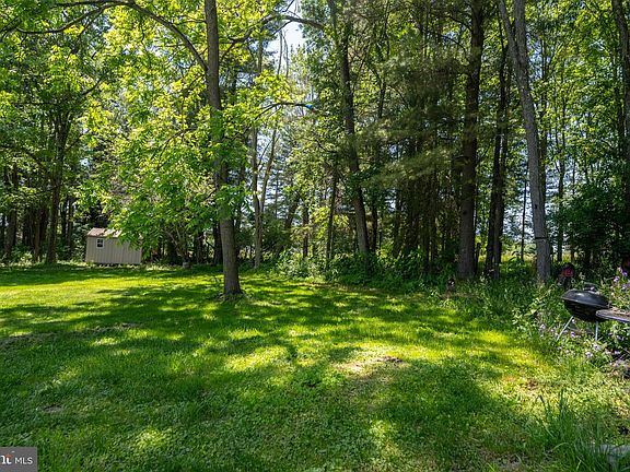 3rd image of 797 Noah Frazee Rd