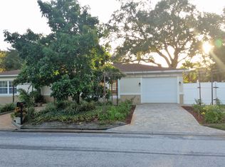 1195 57th St N, Saint Petersburg, FL 33710