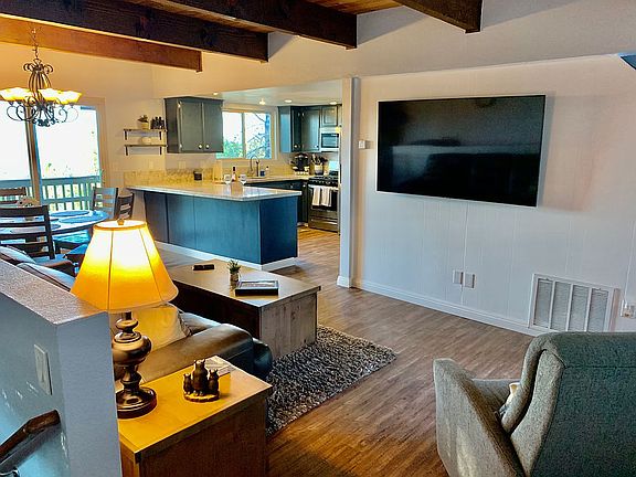 2nd image of 1256 Aleutian Dr
