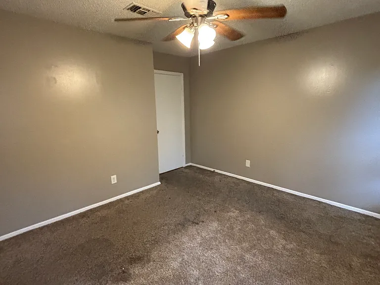1 Greenway Ct — Photo 13