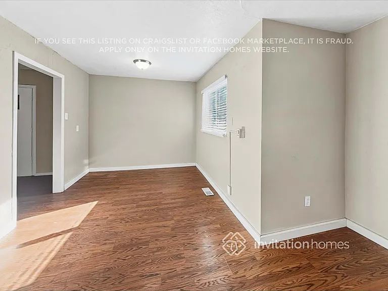 9240 Wigham St — Photo 11