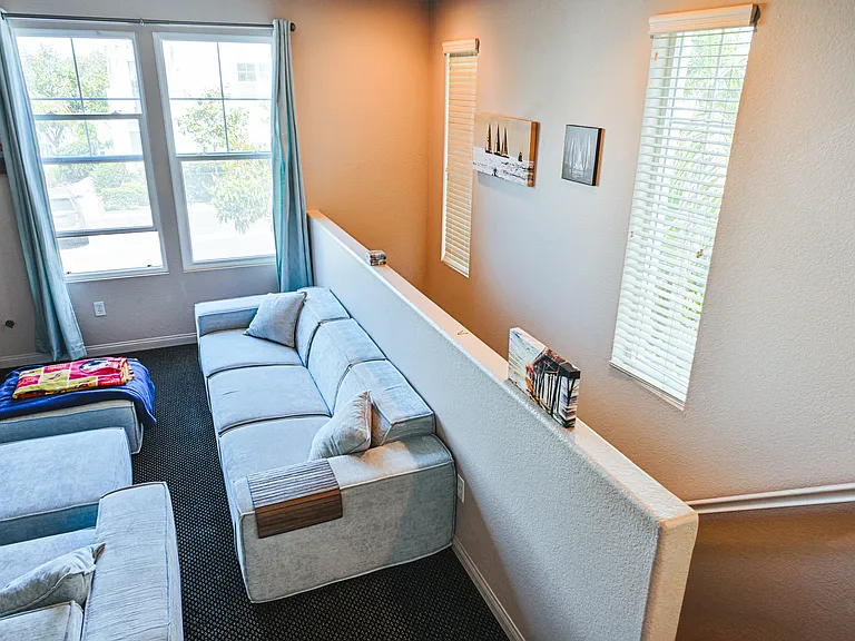 835 Harbor Cliff Way #286 — Photo 12