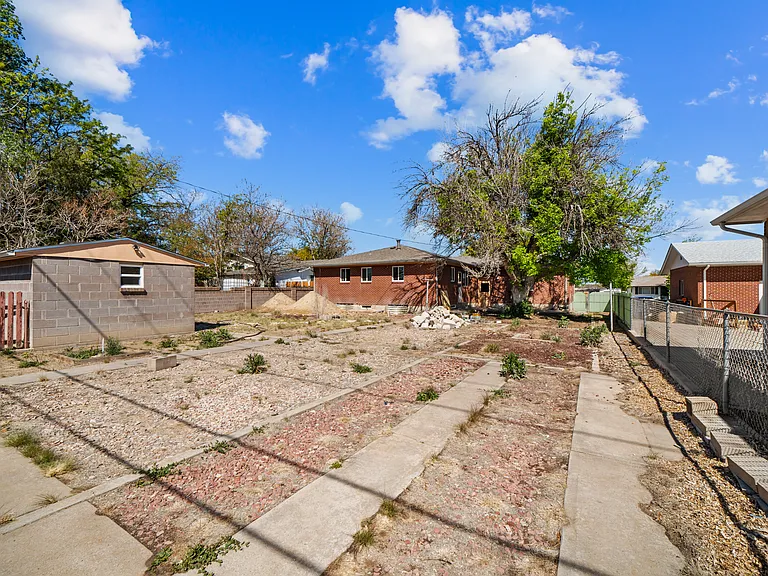 24 Radcliff Ln — Photo 26