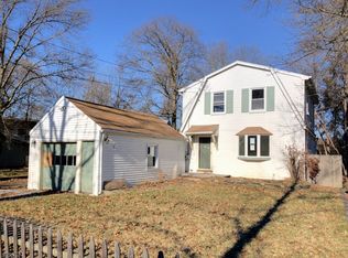 26 Madelyn Ave, West Milford, NJ 07480