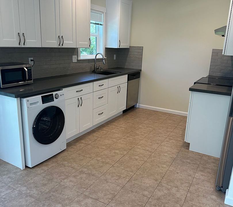 1st image of 311-317 Ramona St #315