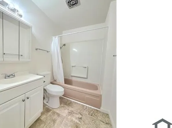 1221 B St APT 12, Yuba City, CA 95991