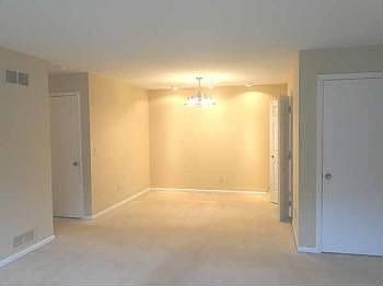 4th image of 2073-2077 Mackenzie Dr