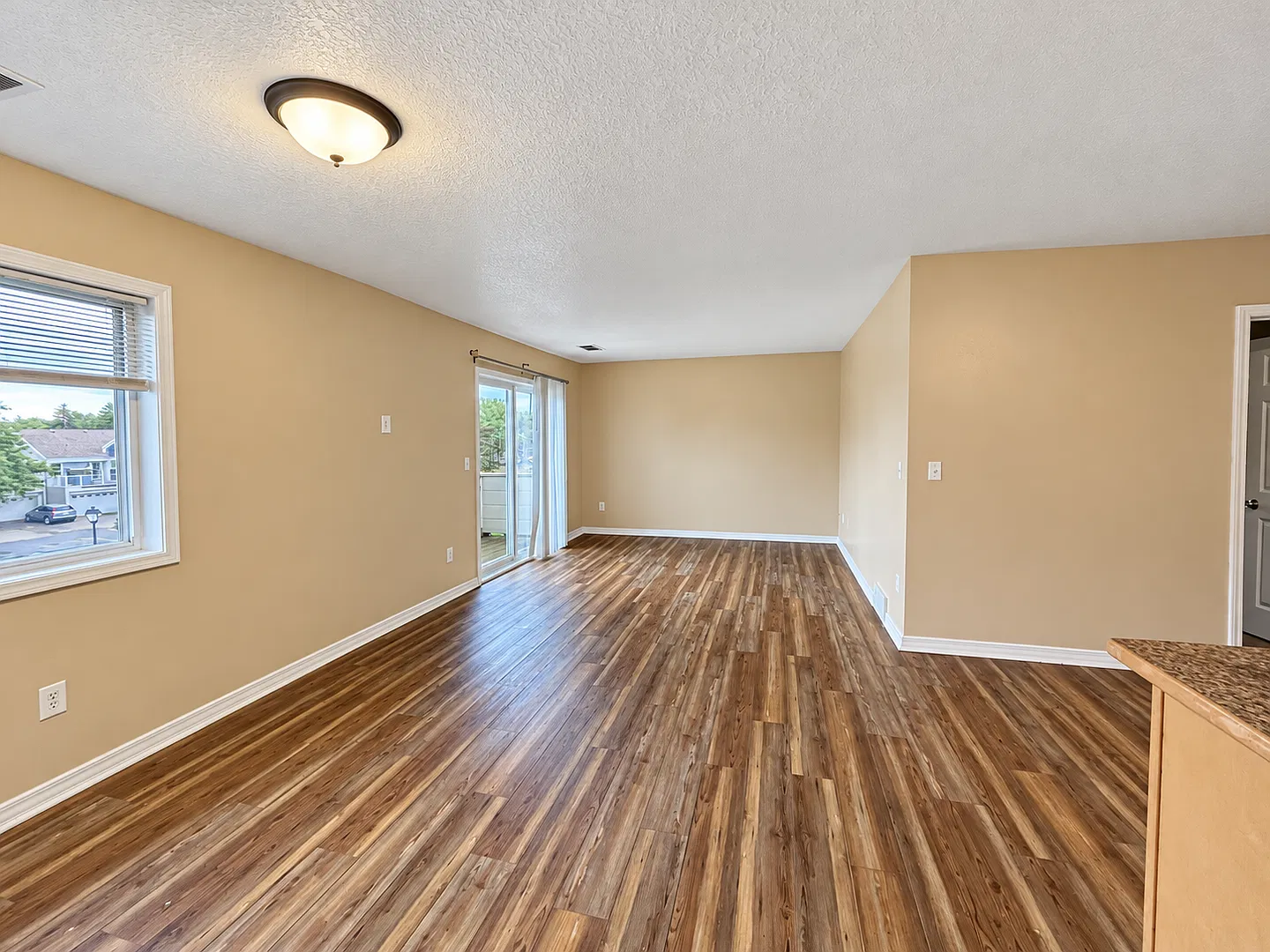 896 Wescott Square — Photo 1