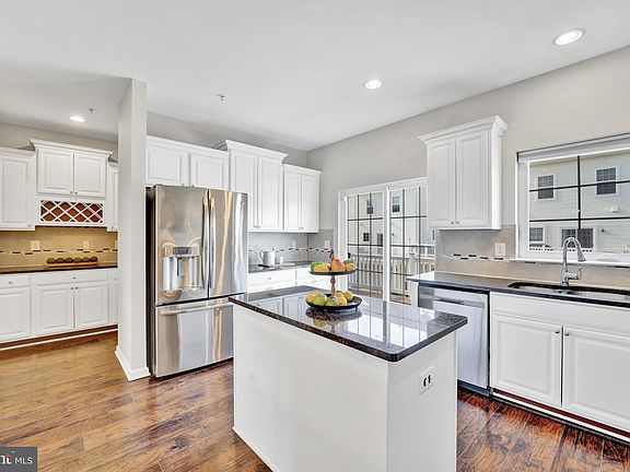 5th image of 7373 Saint Margarets Blvd