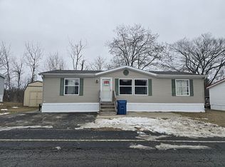 507 E Lilipad Ln, Newaygo, MI 49337