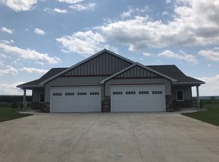 4B Dixie Dr, Dunlap, IA 51529