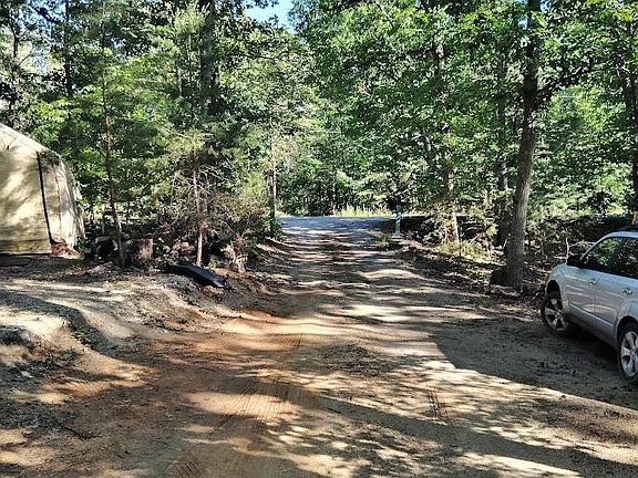 3rd image of 13025 Thunder Rd