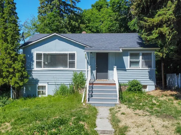 1145 NE Myrtle St, Pullman, WA 99163