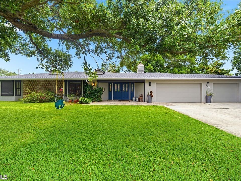 1st image of 4317 SE 16th Pl