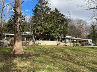 6030 Weems Rd, Knoxville, TN 37918