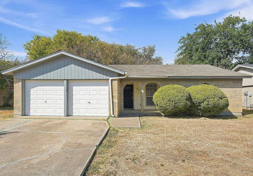 2821 Lana Cir
