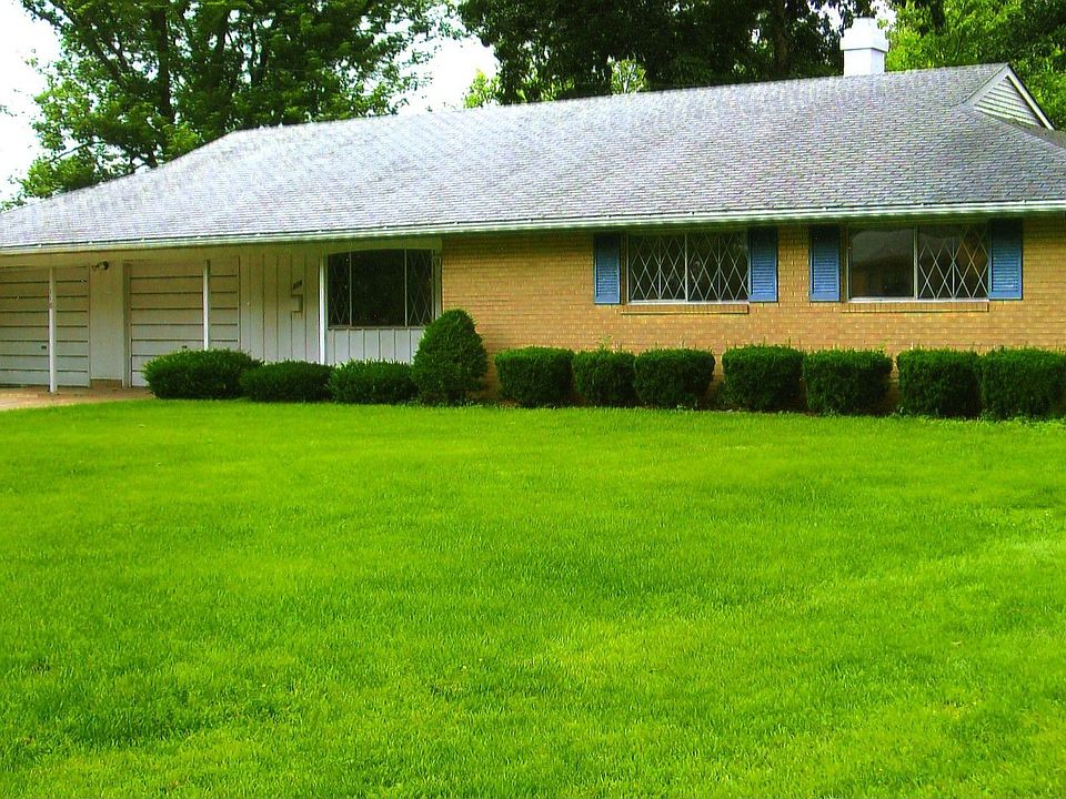 1st image of 118 W Herron Ct